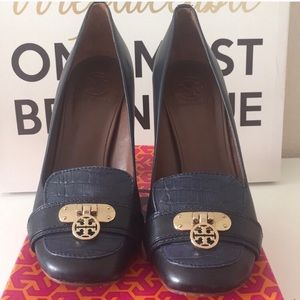 Tory Burch Navy High-heel Loafer-10